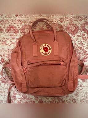 Kanken Mini Backpack in Dusty Rose